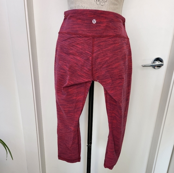 Lululemon Bumbleberry leggings - Picture 4 of 11